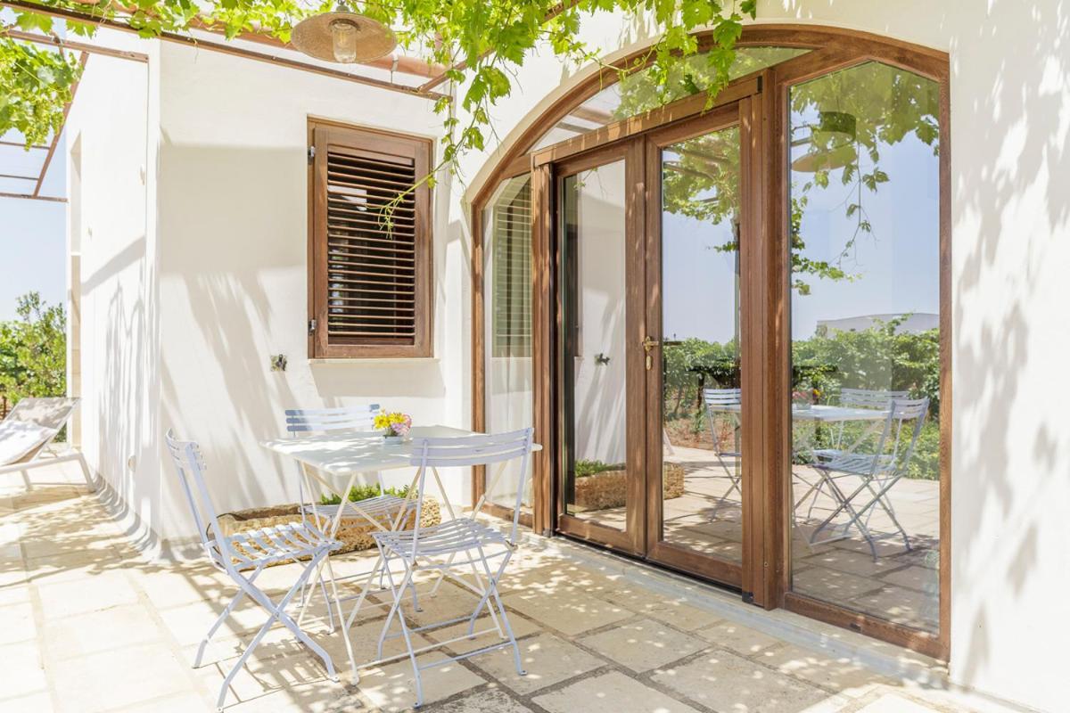 Tenutayala - Residenza Agrituristica Парабита Экстерьер фото